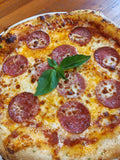 Salámová pizza